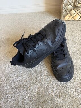 Nike women’s All-Black Low-Top Sneakers